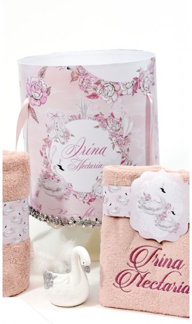 Trusou de botez cu lebede si motive florale personalizat pentru fete, Lebada alba 2